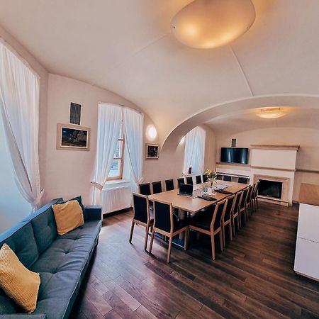 Hotel Mario Леднице Екстериор снимка